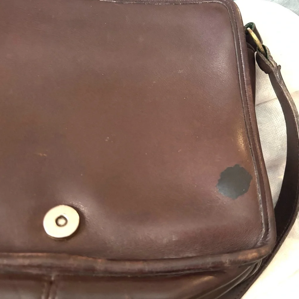 Coach vintage distressed Brown Leather Crossbody Bag
